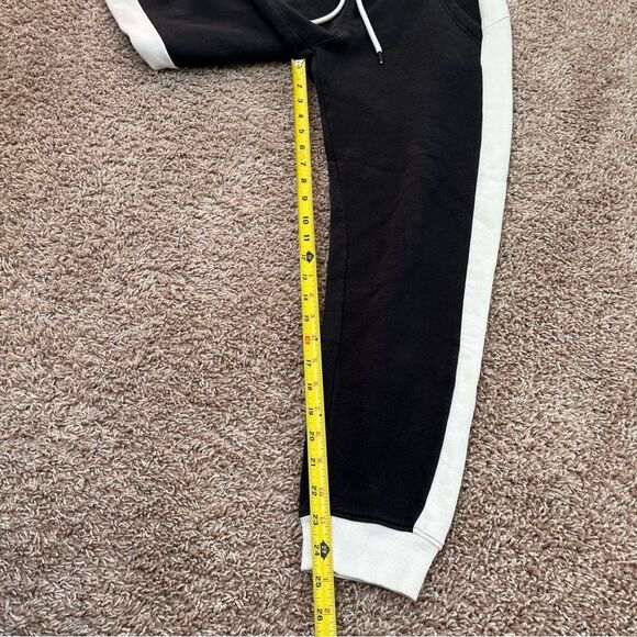 Under Armour Jogger Sweatpants - Picture 8 of 12